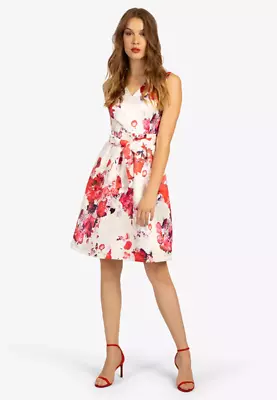 Apart kukallinen mekko