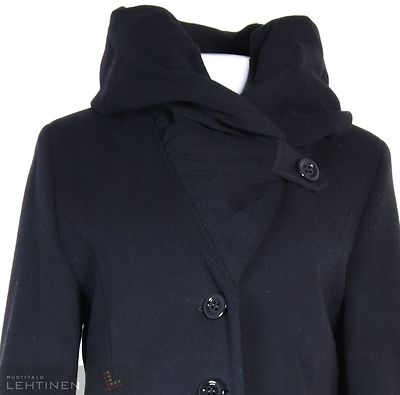 Erich Fend musta klassinen villakangatakki