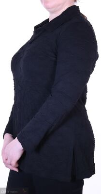 Shenina kotimainen musta pitkähihainen tunika