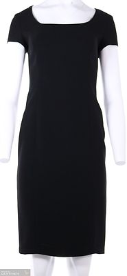 Rils hyvin istuva musta kotelopuku, pienellä hihalla