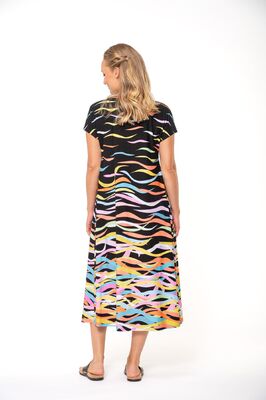 Aino kuviollinen a-linjainen pitkä mekko