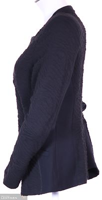 Lebekin joustava, musta neulosjakku