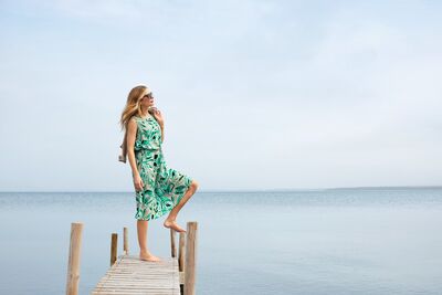 Jensen hihaton vihreä viskoosi mekko