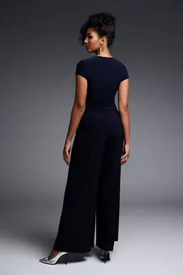 Joseph Ribkoff musta juhlahaalari