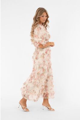 Capri Collection kermansävyinen röyhelömekko hennolla kukkakuosilla