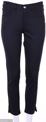 Paramin musta joustava caprihousu