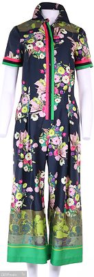 Gomayen retrohenkinen haalari lyhyillä hihoilla ja vajaamittaisilla lahkeilla