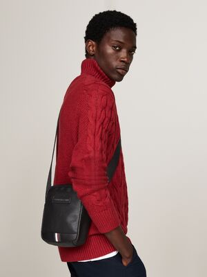 Tommy Hilfiger musta miesten laukku