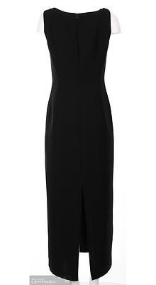 Modelian pitkä musta juhlamekko, kapeahelma jossa takana halkio