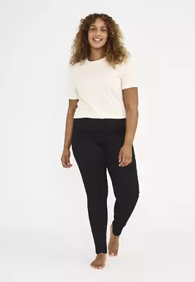 Laurie Serene Slim Fit mustat housut