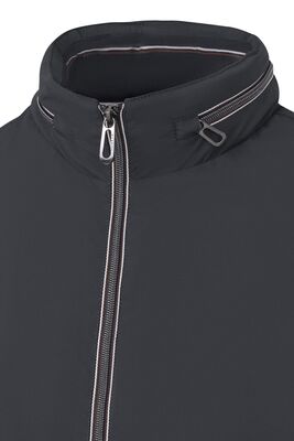 Bugatti tummansininen ulkoilupusakka