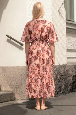 Lasessor LAV roosan sävyinen kukallinen mekko