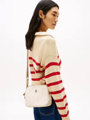 Tommy Hilfiger beige raidallinen pikkulaukku