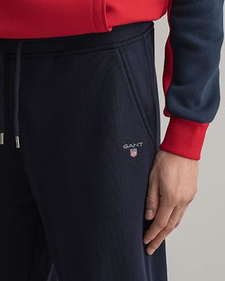 Gant mustat college housut