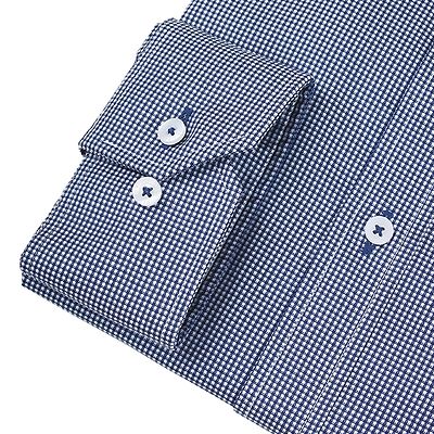 Petrifun sininen väljän mitoituksen kauluspaita