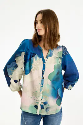 In Front sinivihreän sävyinen pusero