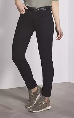 Paramin mustat kapealinjaiset housut