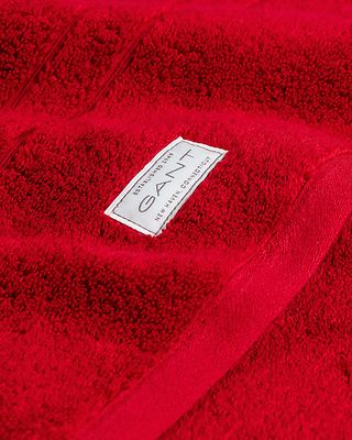 Gant punainen luomupuuvilla kylpypyyhe