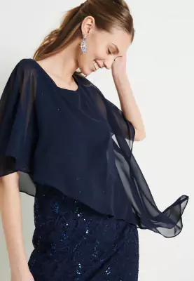 Swing tummansininen juhlamekko poncholla