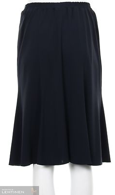 Modelian kotimainen tummansininen hyvin laskeutuva hame