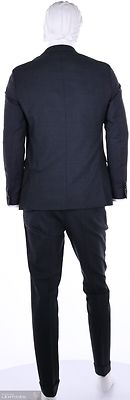 Turo tummanharmaa kapealijainen trendikäs tummapuku