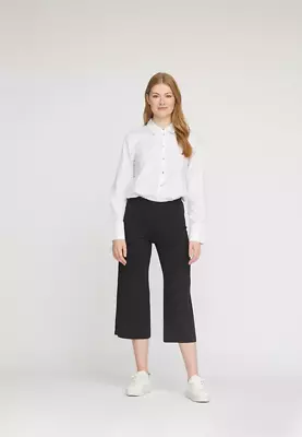 Laurie Donna Loose trikoo capri housut