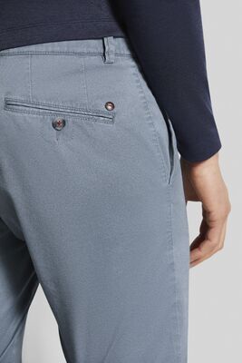 Bugatti vaaleansiniset puuvilla chinot