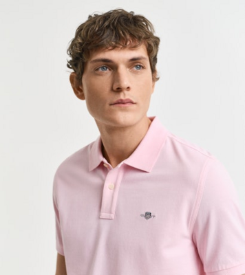 Gant pinkin sävyinen pikeepaita