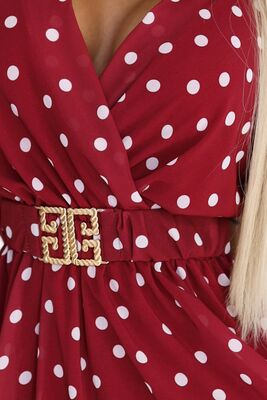 Pallokuosinen kellohelmainen juhlamekko