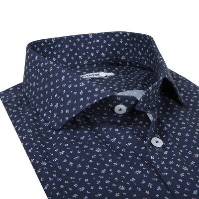 Petrifun sinikuvioinen C-mitoituksen kauluspaita