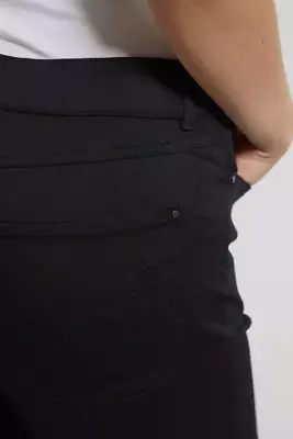 Laurie Hannah Regular mustat housut