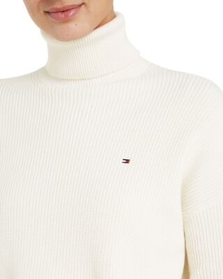 Tommy Hilfiger puuvillaneule väljällä mitoituksella