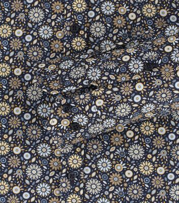 Venti kukkakuvioinen body fit kauluspaita