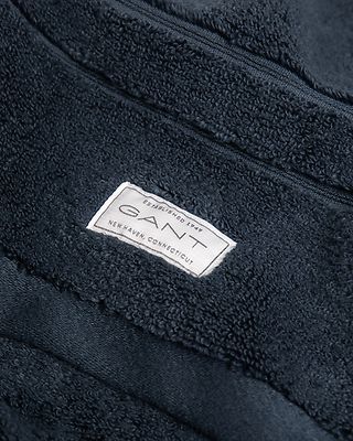 Gant tummansininen luomupuuvilla käsipyyhe