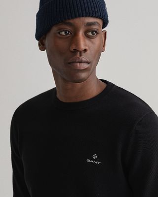 Gant musta puuvilla neule pusero pyöreällä pääntiellä