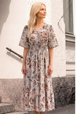 Lasessor LAV siniharmaan ja nutrian sävyinen kukkakuosinen mekko