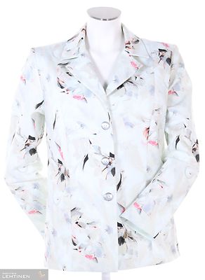 Muoti-Herralan painetusta puuvillakankaasta valmistettu jakku