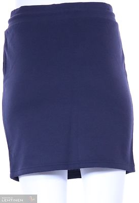 Tummansininen Gantin college hame kuminauha vyötäröllä