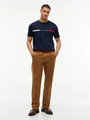 Tommy Hilfiger regular fit tummansininen logo t-paita
