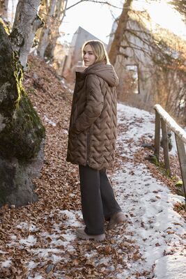 Lebek nutriansävyinen talvitakki