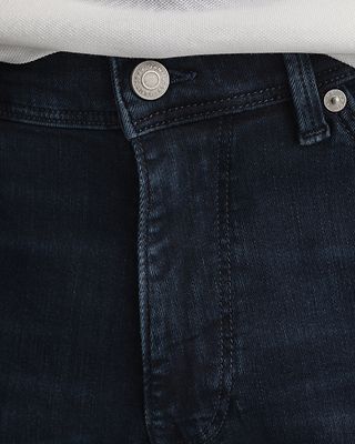 Gant tummansininen slim fit farkku