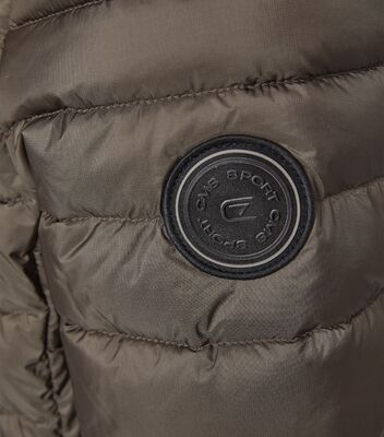 Casamoda ruskea kevyttoppatakki