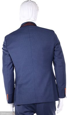 Turo tummansininen, ruutukuosinen irtotakki