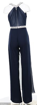 Upea tummansininen juhlahaalari Fashion New Yorkin mallistosta