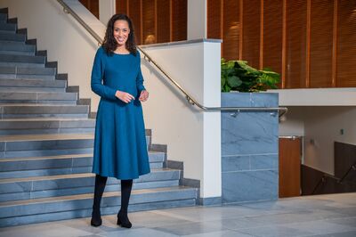 Aino seline turkoosi ontelokankainen mekko