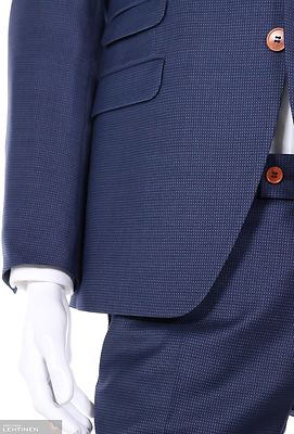 Turo tummansininen, ruutukuosinen irtotakki