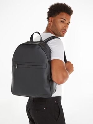 Tommy Hilfiger musta ryhdikäs kupu-mallinen reppu