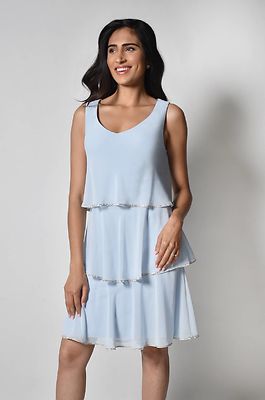 Frank Lyman vaaleansininen juhlamekko