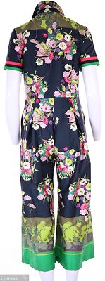 Gomayen retrohenkinen haalari lyhyillä hihoilla ja vajaamittaisilla lahkeilla