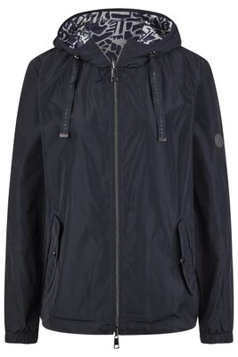 Lebek tummansininen kevättakki kääntötakki mallina